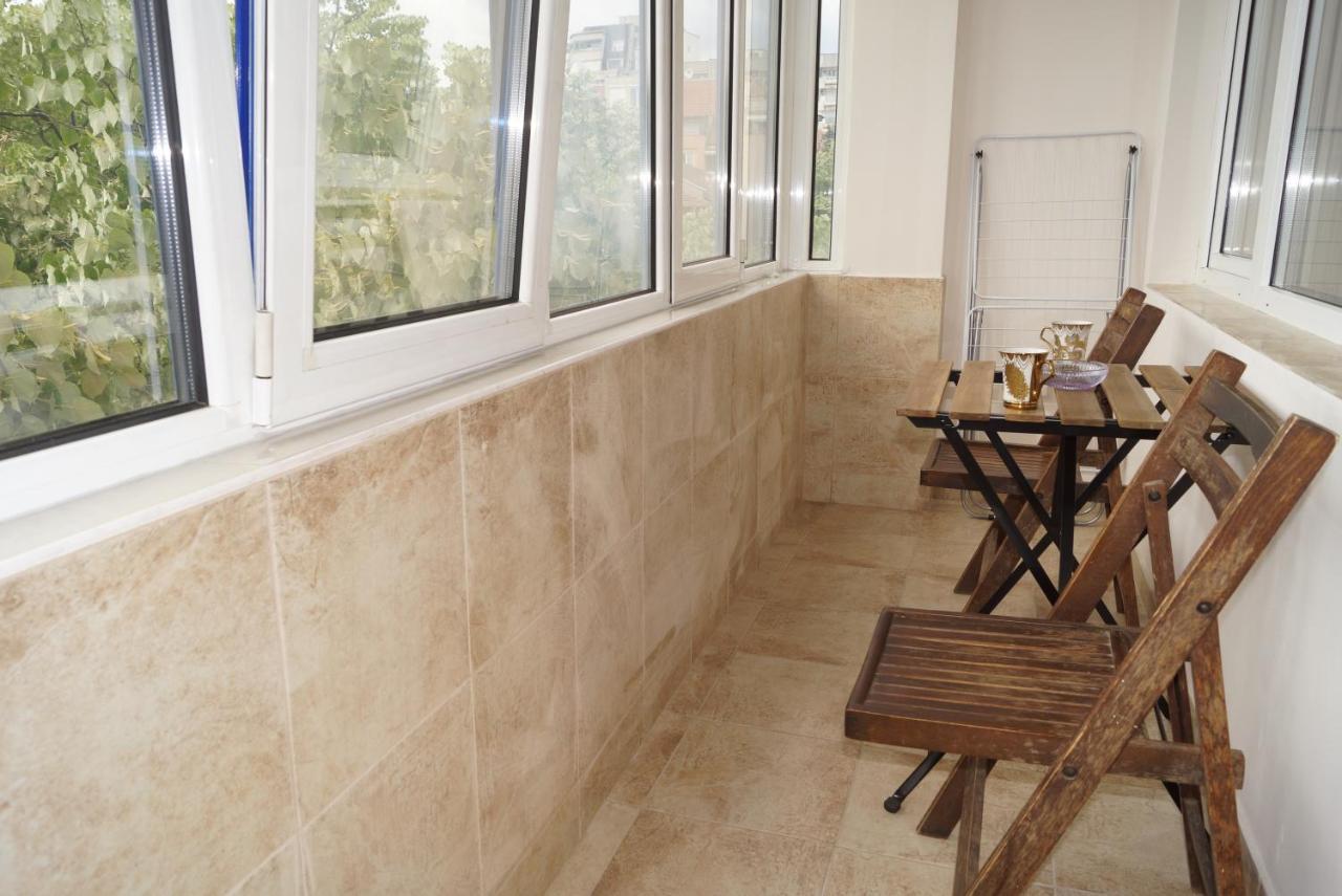 Spacious 2Bdr - Free Parking - Walk Everywhere - 300 Mbps Wifi Varna Exterior photo