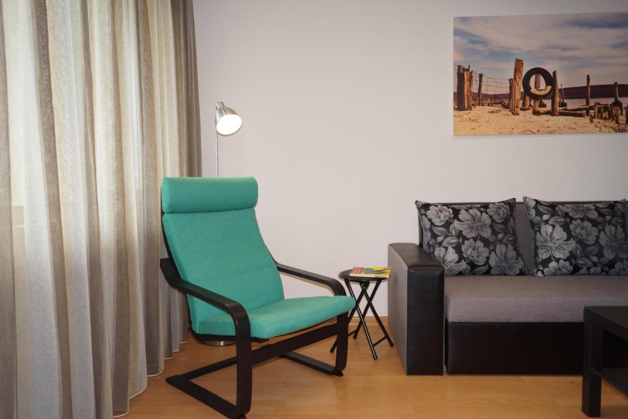 Spacious 2Bdr - Free Parking - Walk Everywhere - 300 Mbps Wifi Varna Exterior photo